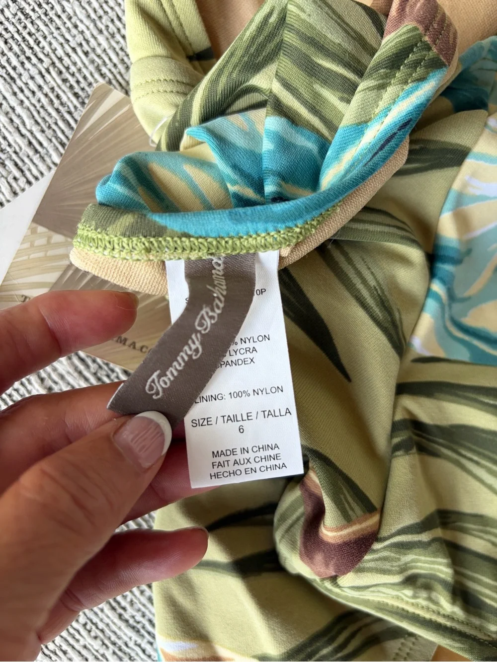 Tommy Bahama One-Piece Swimsuit Women’sw Size 6 - Picture 4 of 4